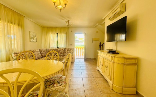 Resale - Villa -
Orihuela Costa - PAU 8