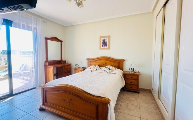 Resale - Villa -
Orihuela Costa - PAU 8