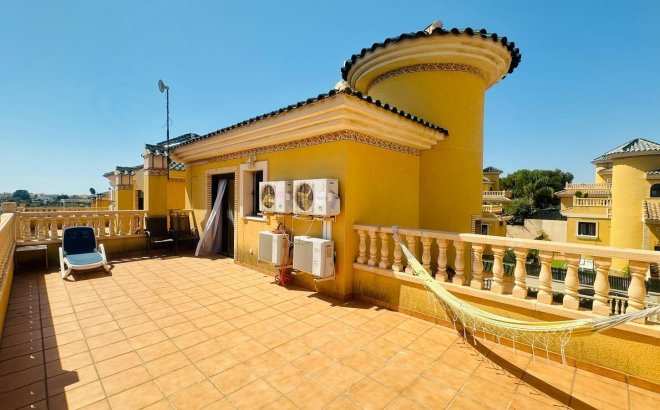 Resale - Villa -
Orihuela Costa - PAU 8