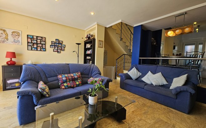 Resale - Villa -
Cabo Roig - Costa Blanca