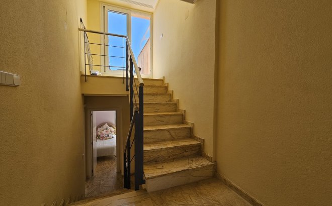 Resale - Villa -
Cabo Roig - Costa Blanca