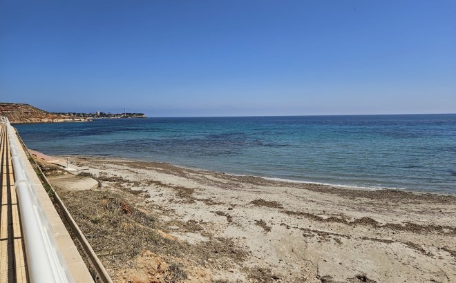 Resale - Villa -
Cabo Roig - Costa Blanca