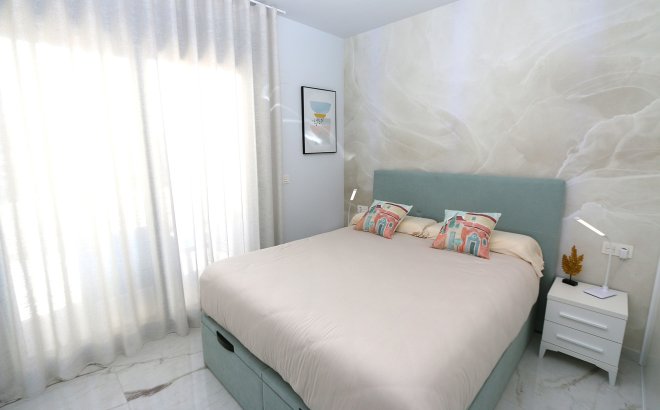 Resale - Penthouse -
Orihuela Costa - Costa Blanca