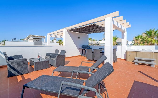 Resale - Bungalow -
Punta Prima - Costa Blanca