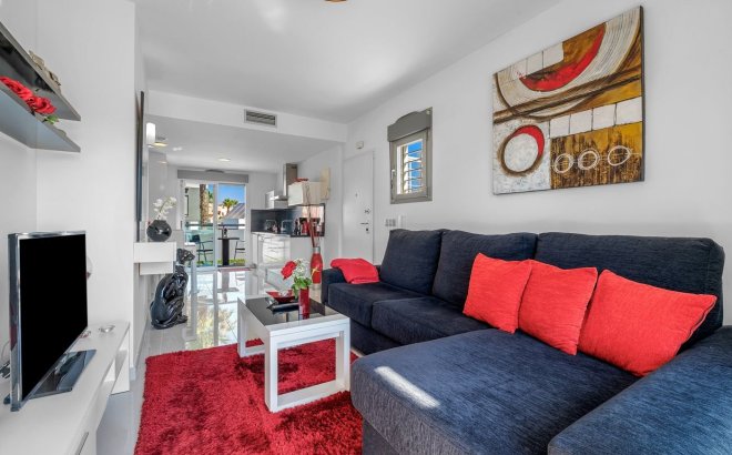 Resale - Bungalow -
Punta Prima - Costa Blanca