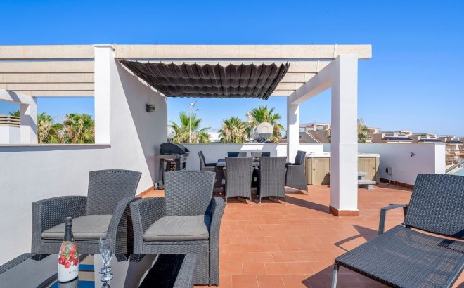 Resale - Bungalow -
Punta Prima - Costa Blanca