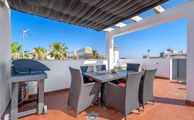 Resale - Bungalow -
Punta Prima - Costa Blanca