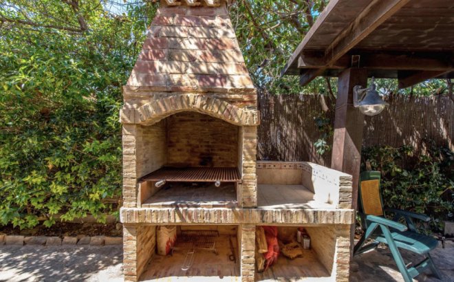 Resale - Villa -
La Mata - Costa Blanca