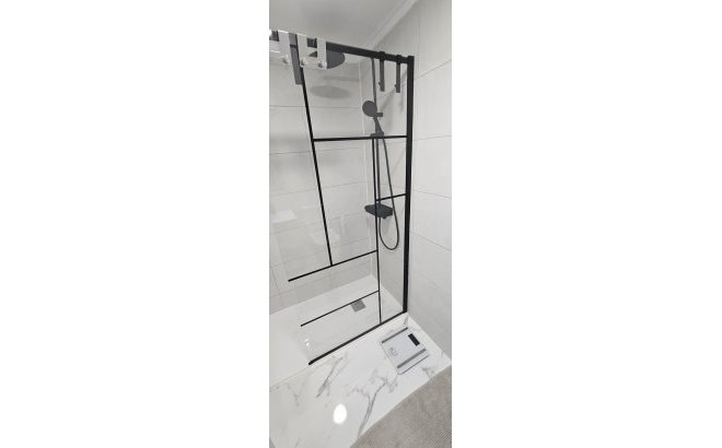 Resale - Apartment -
Orihuela Costa - Punta Prima