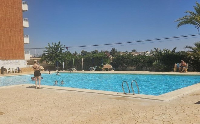 Resale - Apartment -
Orihuela Costa - Punta Prima