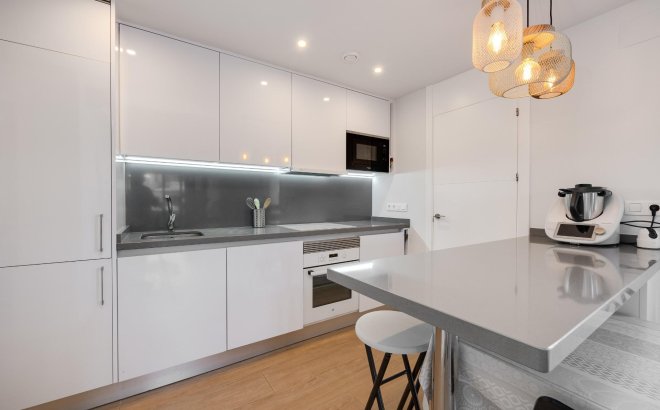 Resale - Apartment -
Orihuela Costa - Villamartín-las Filipinas