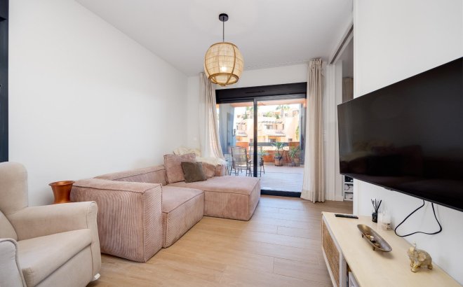 Resale - Apartment -
Orihuela Costa - Villamartín-las Filipinas