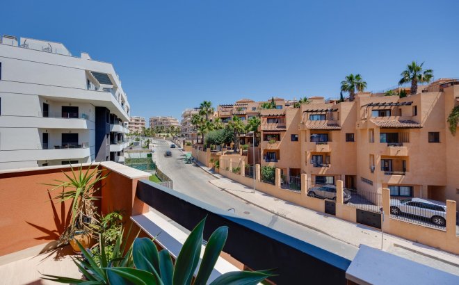 Resale - Apartment -
Orihuela Costa - Villamartín-las Filipinas