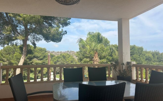 Resale - Villa -
Orihuela Costa - Costa Blanca