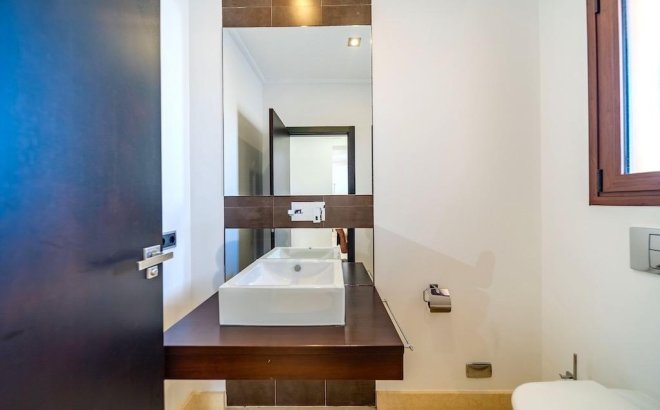 Revente - Villa -
Cabo Roig - Costa Blanca