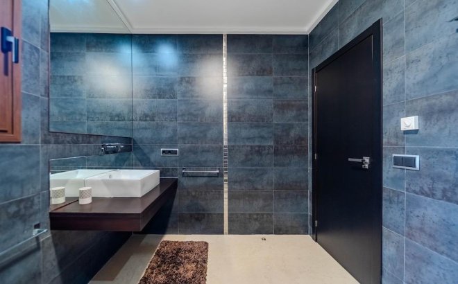 Revente - Villa -
Cabo Roig - Costa Blanca