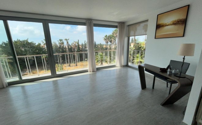 Resale - Villa -
Ciudad Quesada - Costa Blanca Sur