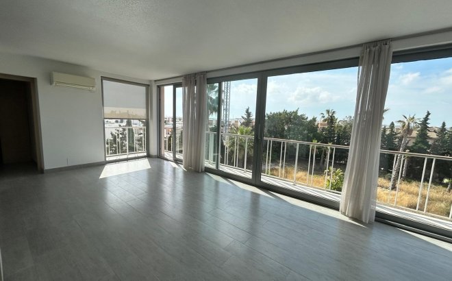 Resale - Villa -
Ciudad Quesada - Costa Blanca Sur