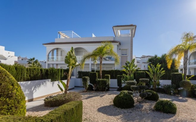 Herverkoop - Penthouse -
Ciudad Quesada - Costa Blanca