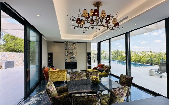 Resale - Villa -
Las Colinas Golf - Costa Blanca