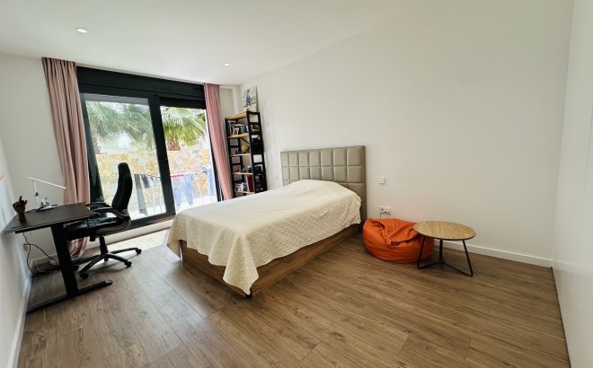 Resale - Villa -
Las Colinas Golf - Costa Blanca