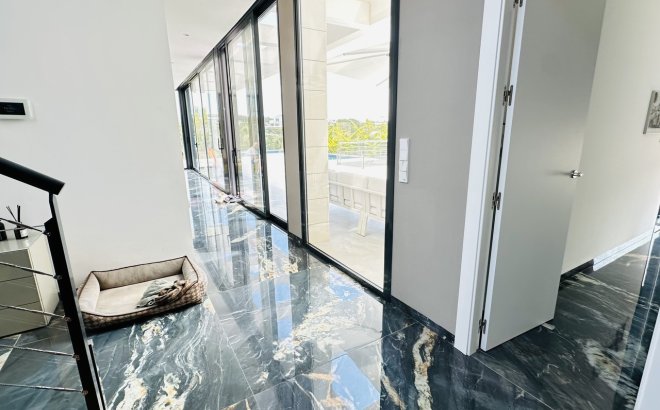 Resale - Villa -
Las Colinas Golf - Costa Blanca