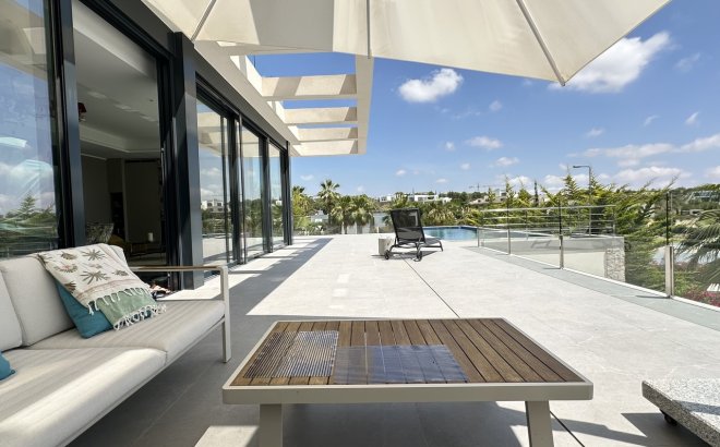 Resale - Villa -
Las Colinas Golf - Costa Blanca