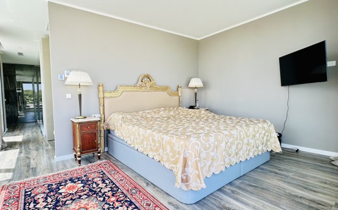 Resale - Villa -
Las Colinas Golf - Costa Blanca