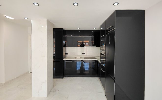 Resale - Apartment -
Orihuela Costa - Costa Blanca