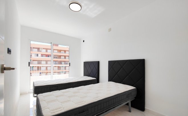 Resale - Apartment -
Orihuela Costa - Costa Blanca