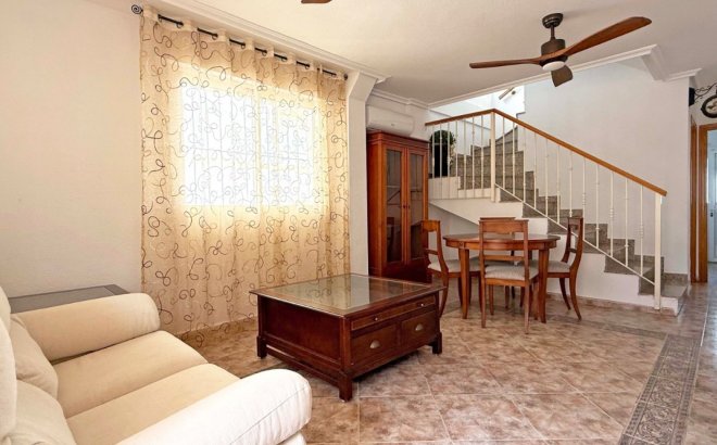 Herverkoop - Town House -
Orihuela Costa - Costa Blanca