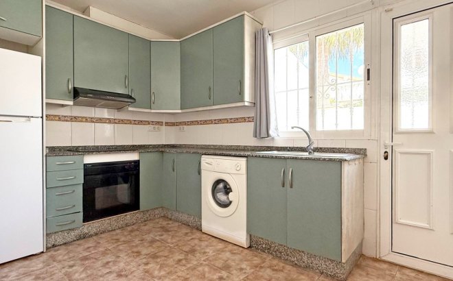 Herverkoop - Town House -
Orihuela Costa - Costa Blanca