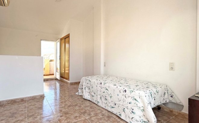 Herverkoop - Town House -
Orihuela Costa - Costa Blanca