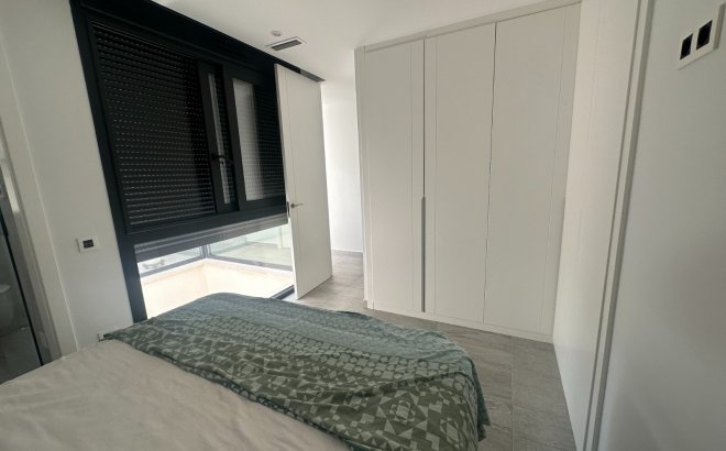 Revente - Villa -
San Miguel de Salinas - Inland