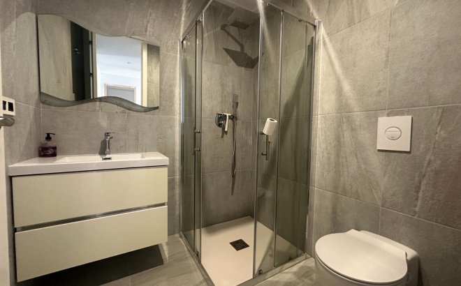 Revente - Villa -
San Miguel de Salinas - Inland