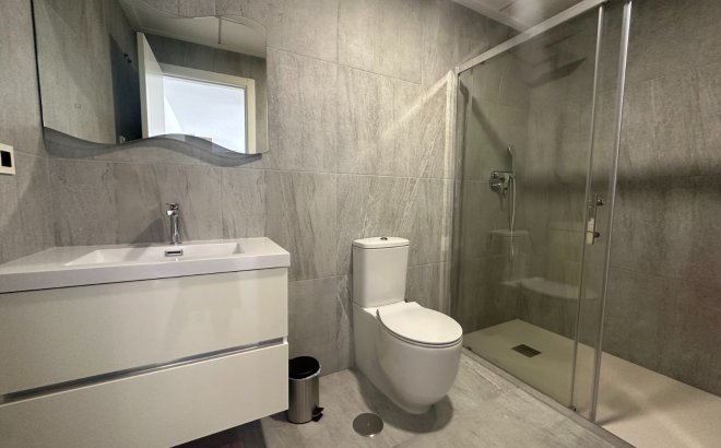 Revente - Villa -
San Miguel de Salinas - Inland