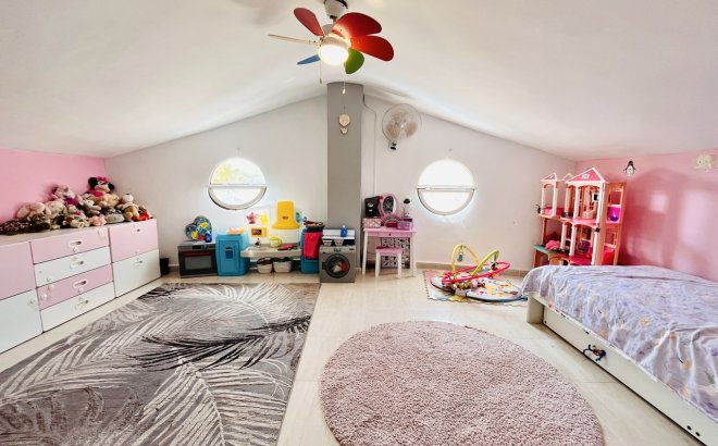 Resale - Villa -
San Miguel de Salinas - Inland