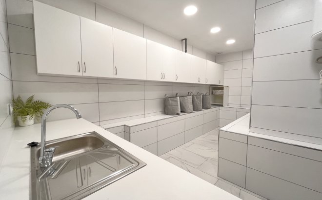 Resale - Villa -
San Miguel de Salinas - Inland