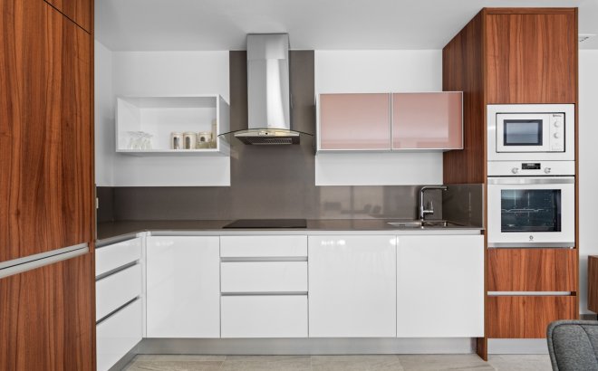 Resale - Villa -
San Miguel de Salinas - Inland