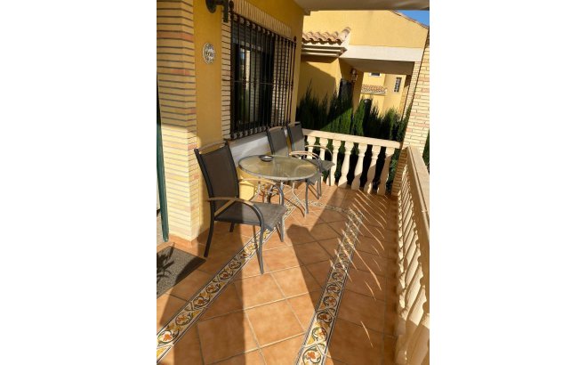 Resale - Villa -
Orihuela Costa - Villamartín-las Filipinas