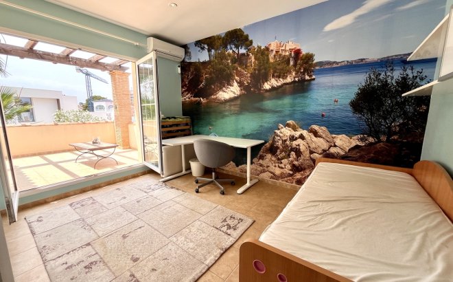 Resale - Villa -
La Zenia - Costa Blanca