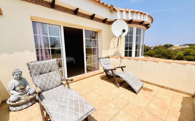 Resale - Villa -
La Zenia - Costa Blanca