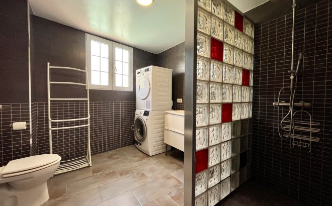 Resale - Villa -
La Zenia - Costa Blanca