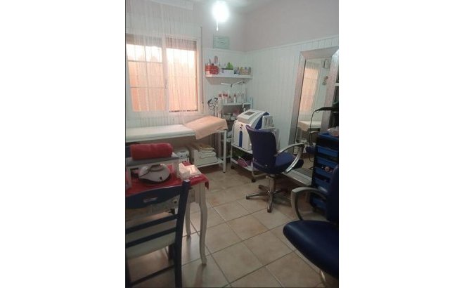 Resale - Villa -
Orihuela Costa - Playa Flamenca