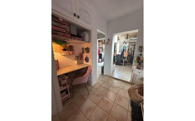 Resale - Villa -
Orihuela Costa - Playa Flamenca