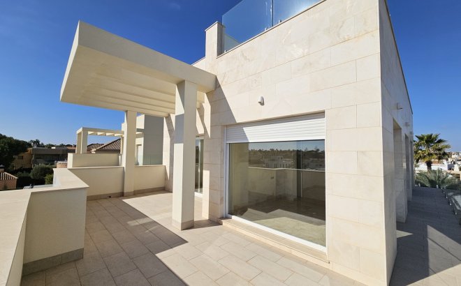 Resale - Villa -
La Zenia - Costa Blanca