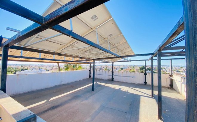 Revente - Villa -
Orihuela Costa - La Florida