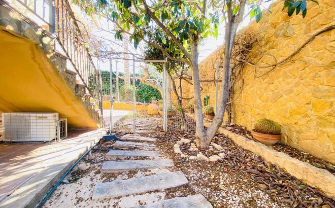 Revente - Villa -
Orihuela Costa - La Florida