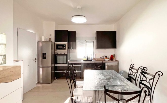 Resale - Bungalow -
Orihuela Costa - Costa Blanca