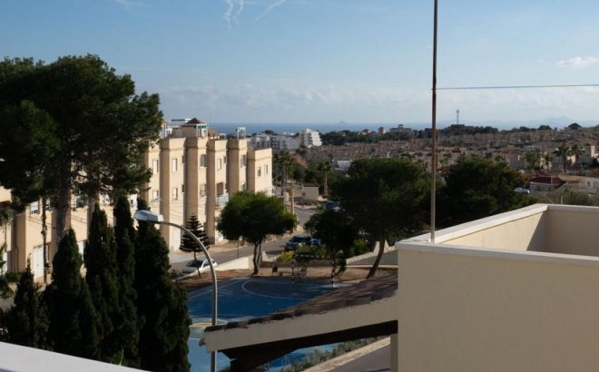 Resale - Villa -
Orihuela Costa - Costa Blanca